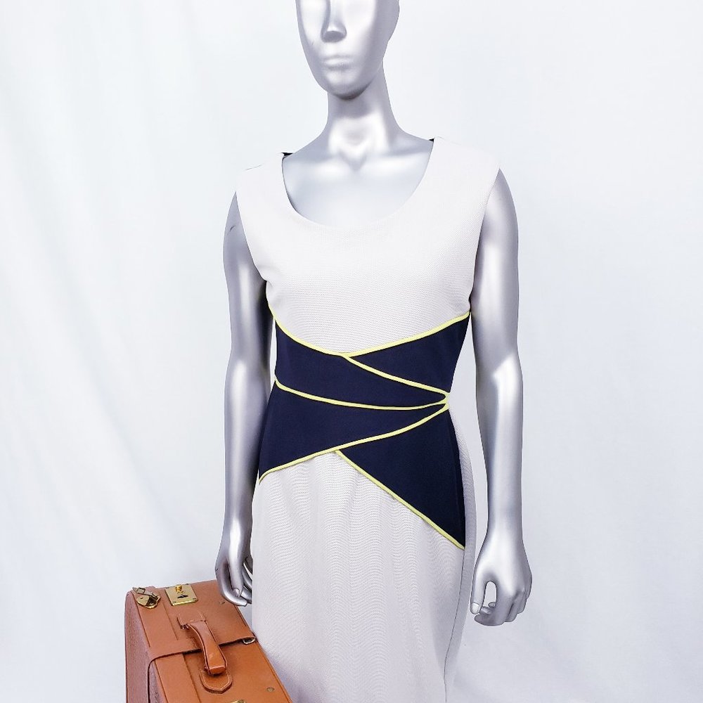 Donna Ricco sleeveless cream sheath summer dress